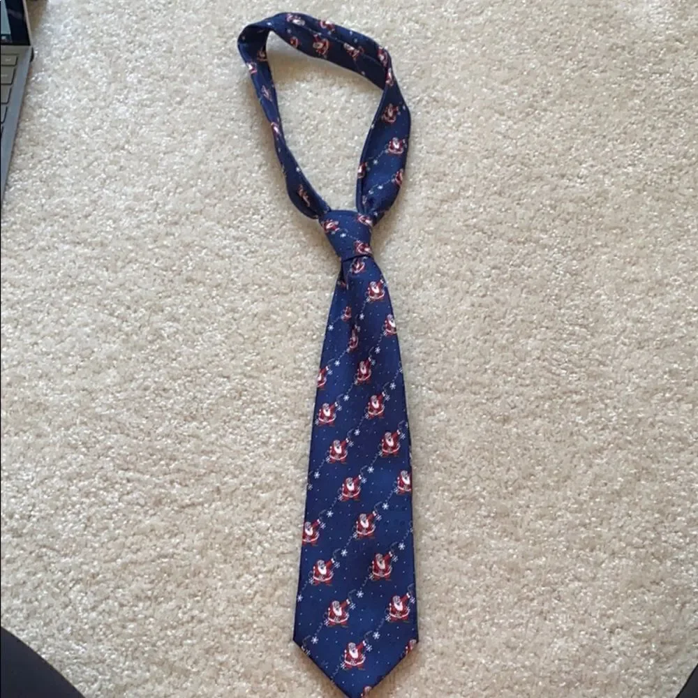 Dockers Santa Tie Size 8 & under.